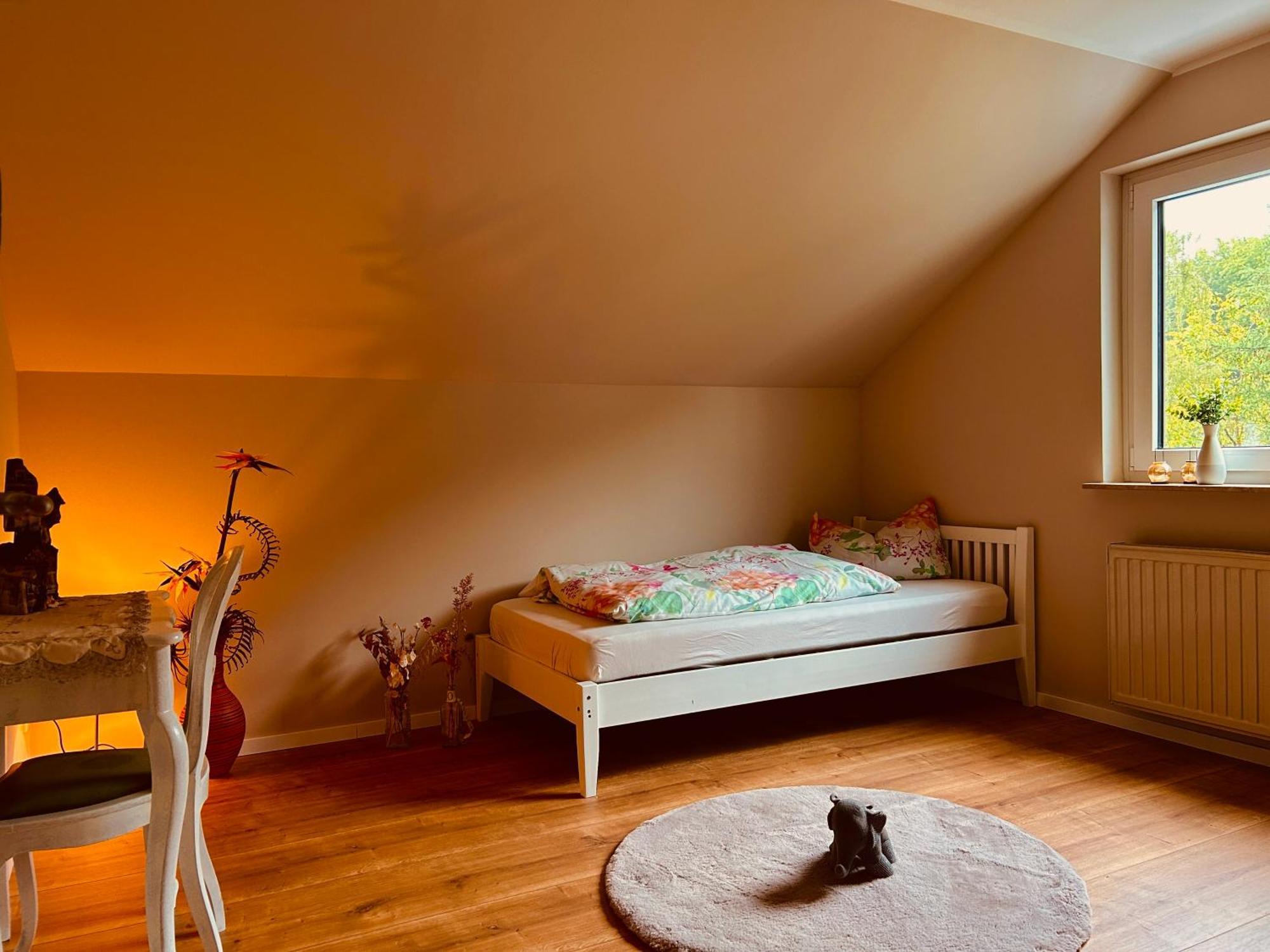 Ferienwohnung "Bei Freunden" Наумбург Экстерьер фото